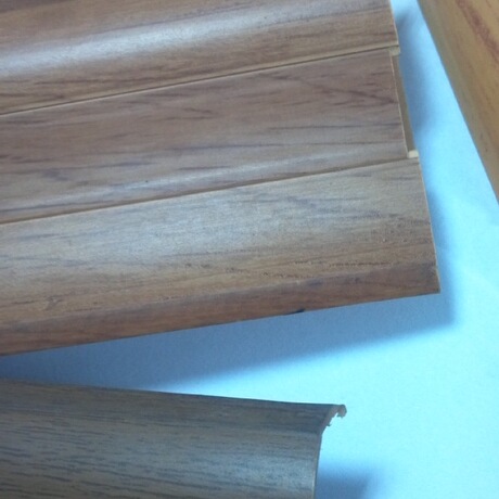 【值得信赖】供应 移印丝印 提供踢角线内角印刷加工