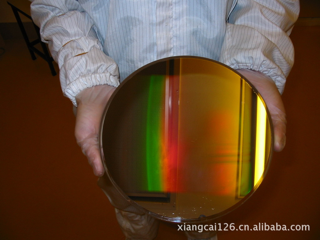 大平面光栅,大口径光栅,平面光栅,全息平面光栅,全息闪耀光栅