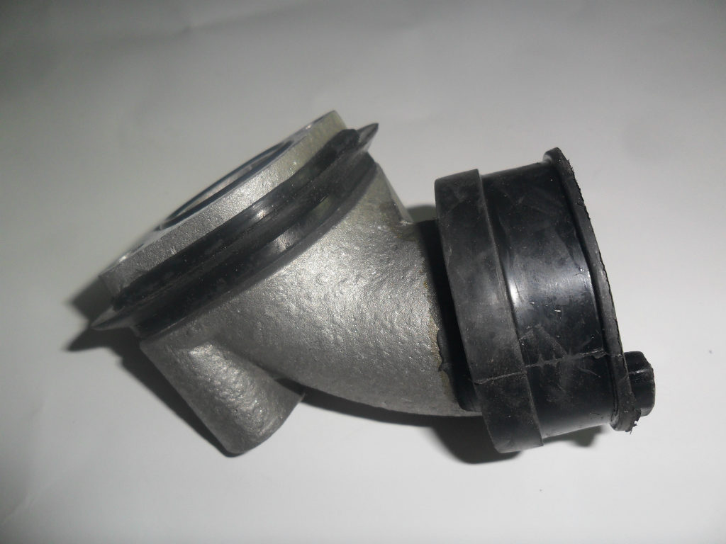 工厂直供摩托车化油器半胶半铝接头摩托车配件