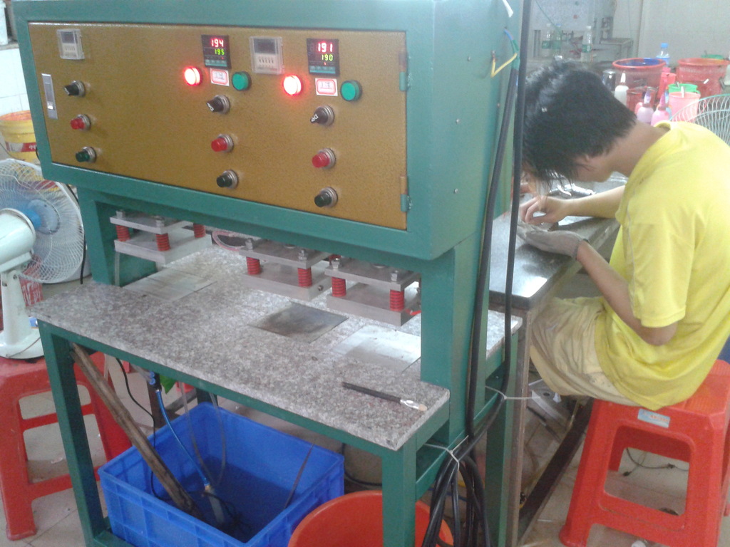 滴塑合模机滴塑机滴胶机点胶机点漆机烤箱真空泵搅拌机