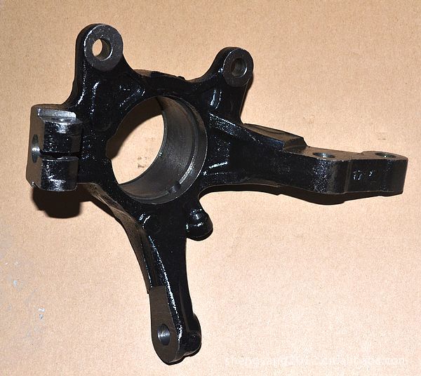 东风日产新阳光前轮转向节40014-1hhoa/40015-1hhoa