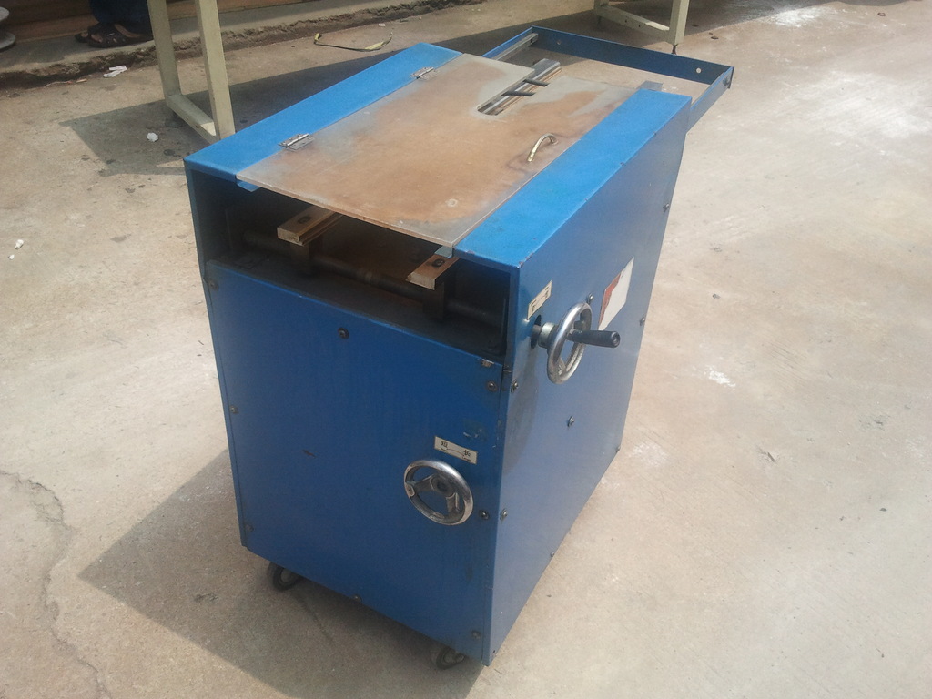 低价供应二手切脚机|手动切脚机