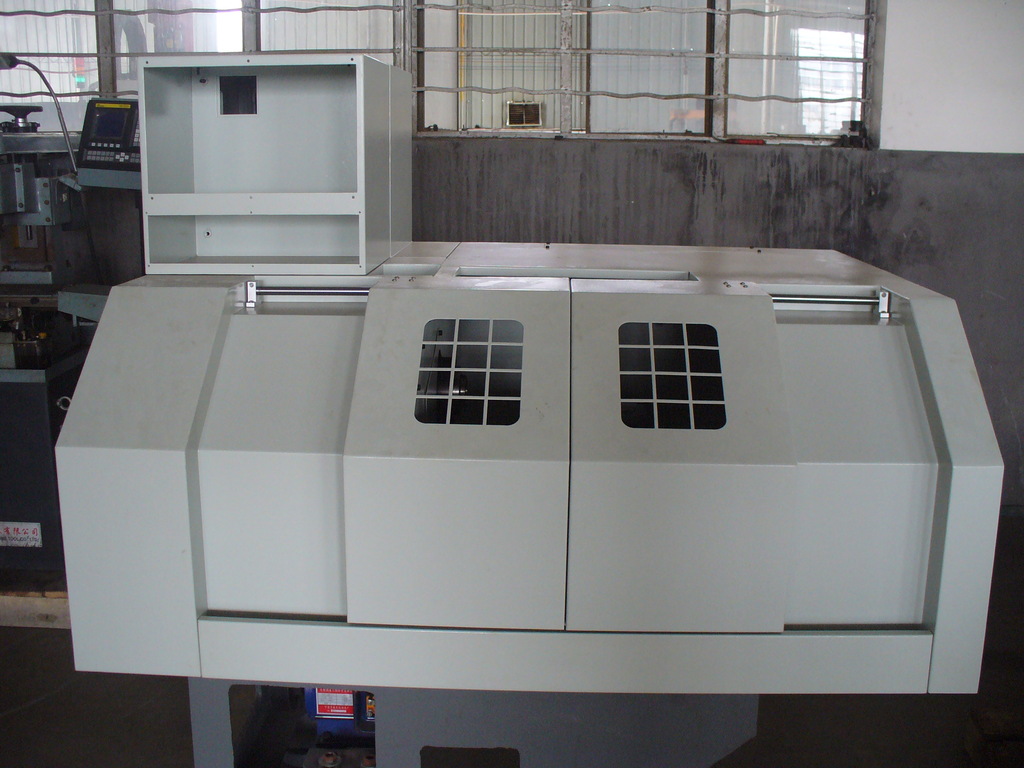 数控车床防护罩,钣金加工,喷涂加工,工业吸尘器生产