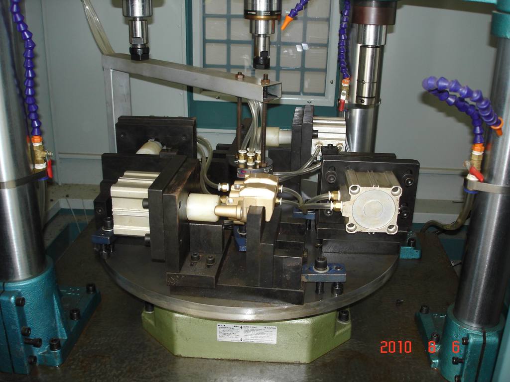 多工位钻床旋转工作台回转工作台回转流水线