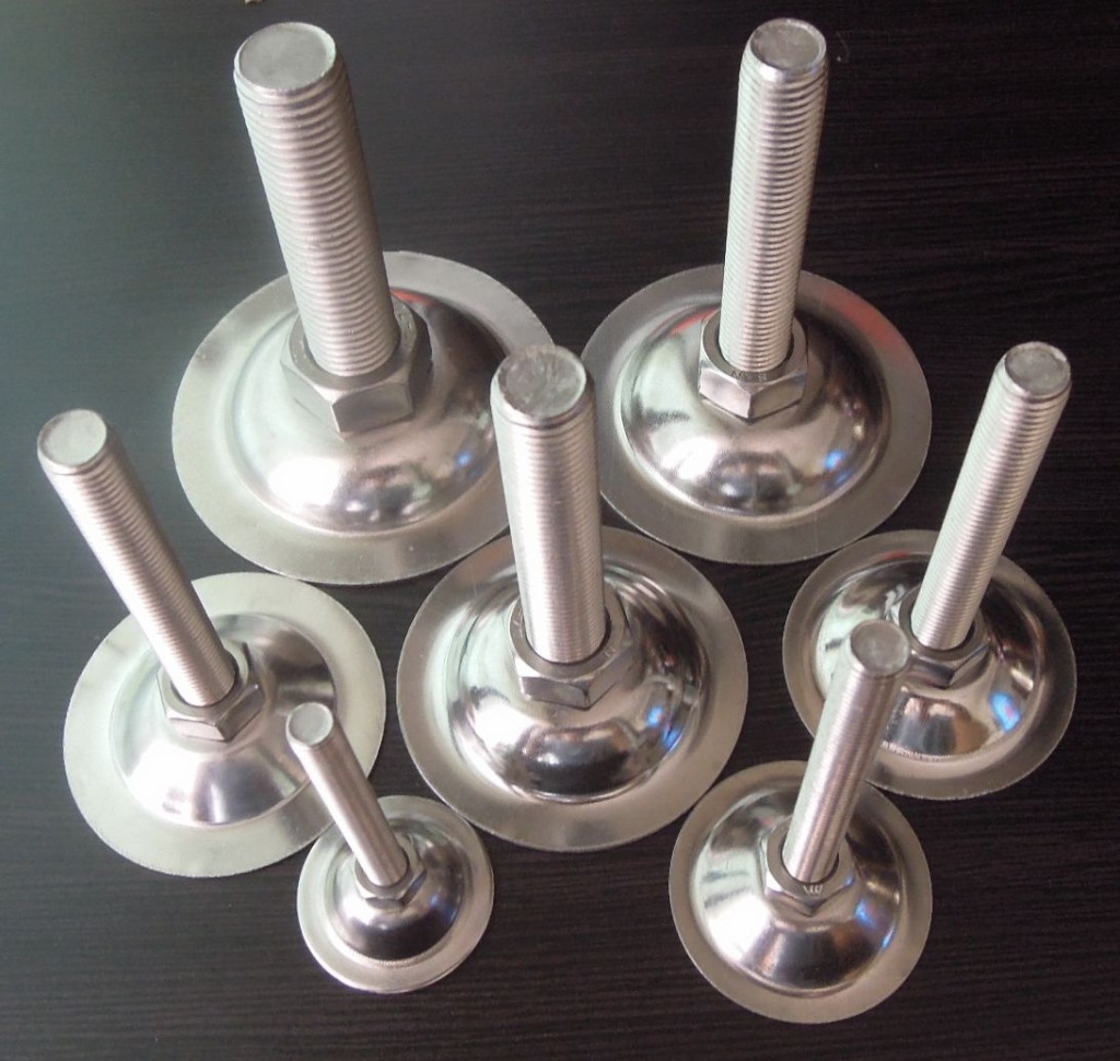 东莞厂家优质不锈钢可调脚杯,带孔脚杯,带