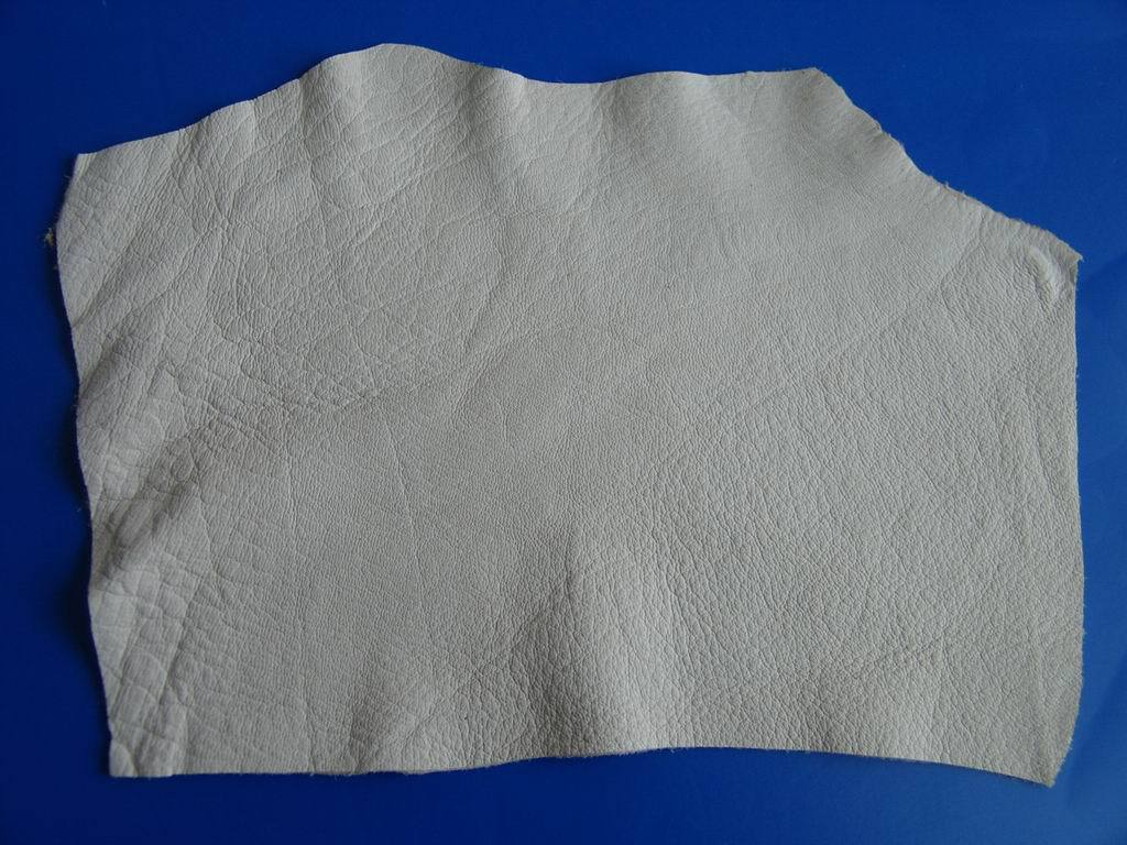 进口原料时款手袋用白色鹿皮鹿头层皮真皮皮料0812mm