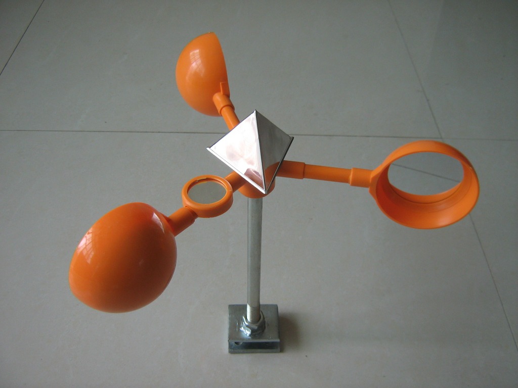 qnq-2型供应风车式驱鸟器