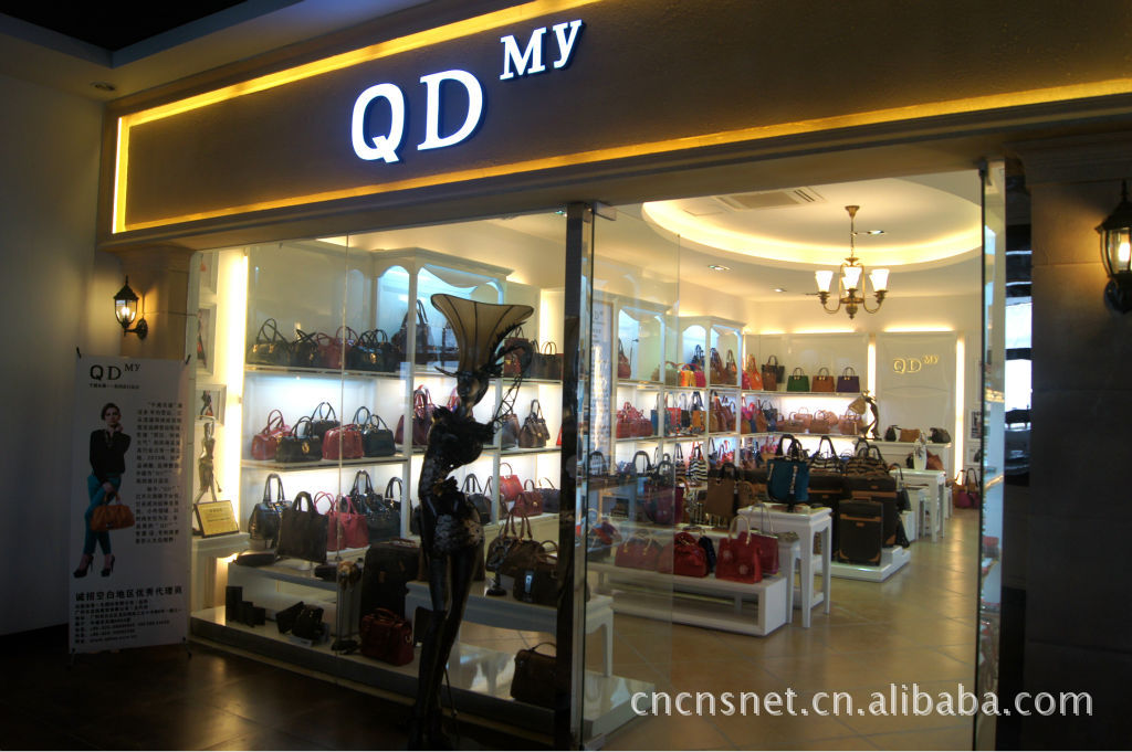 公司小展厅的门前照片,晒一晒啦-千黛名媛女包,皮具加盟,包包批发