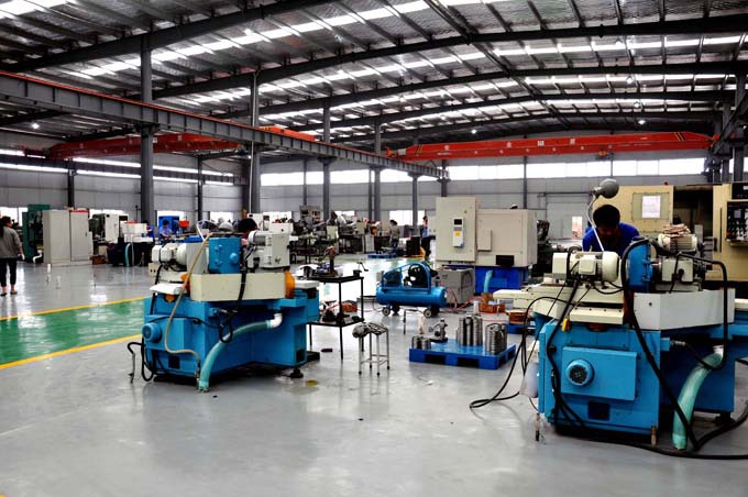 洛阳鸿元轴承(lyzc)科技有限公司交叉滚子轴承达到国内领先水平