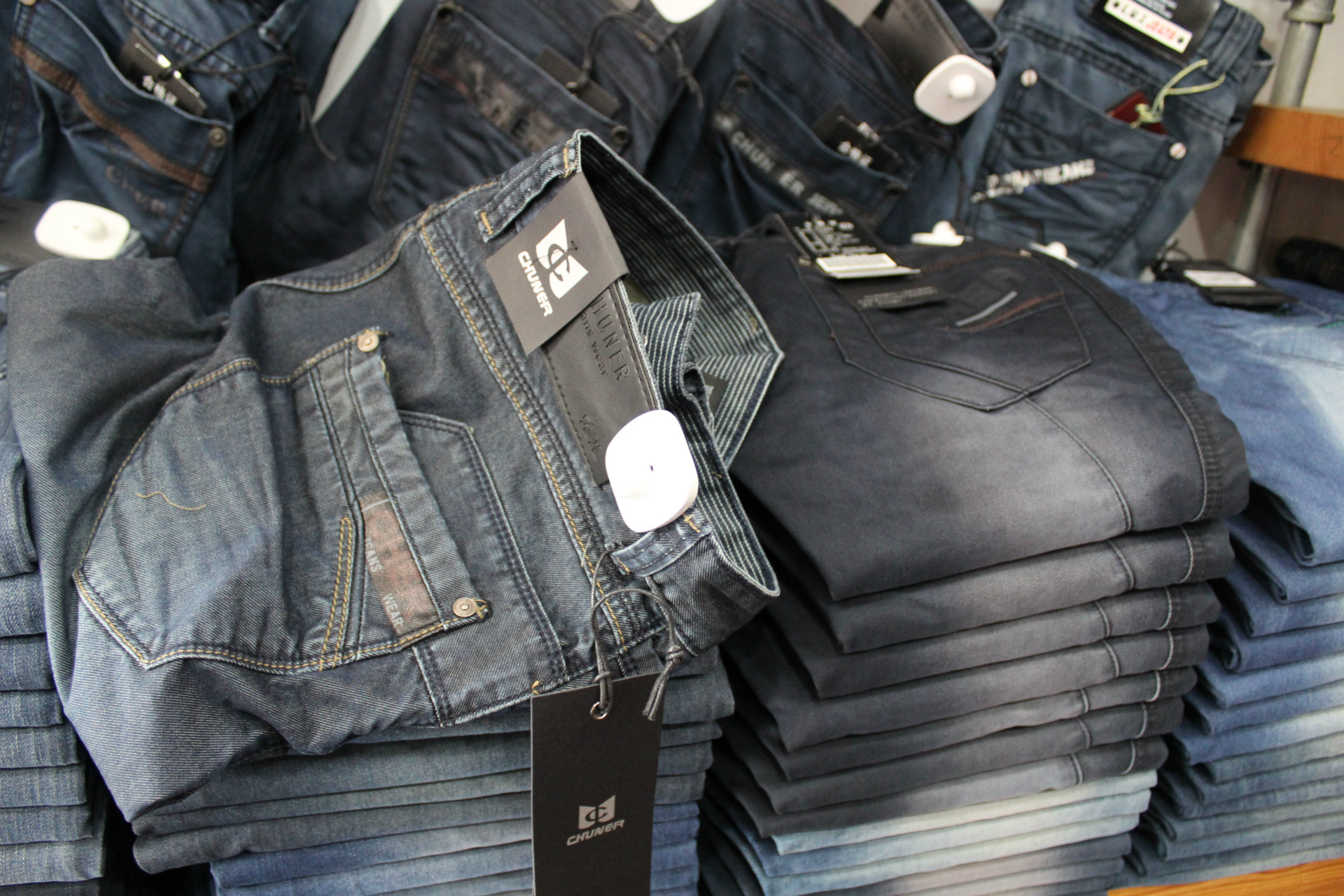 东莞市日胜安防设备有限公司