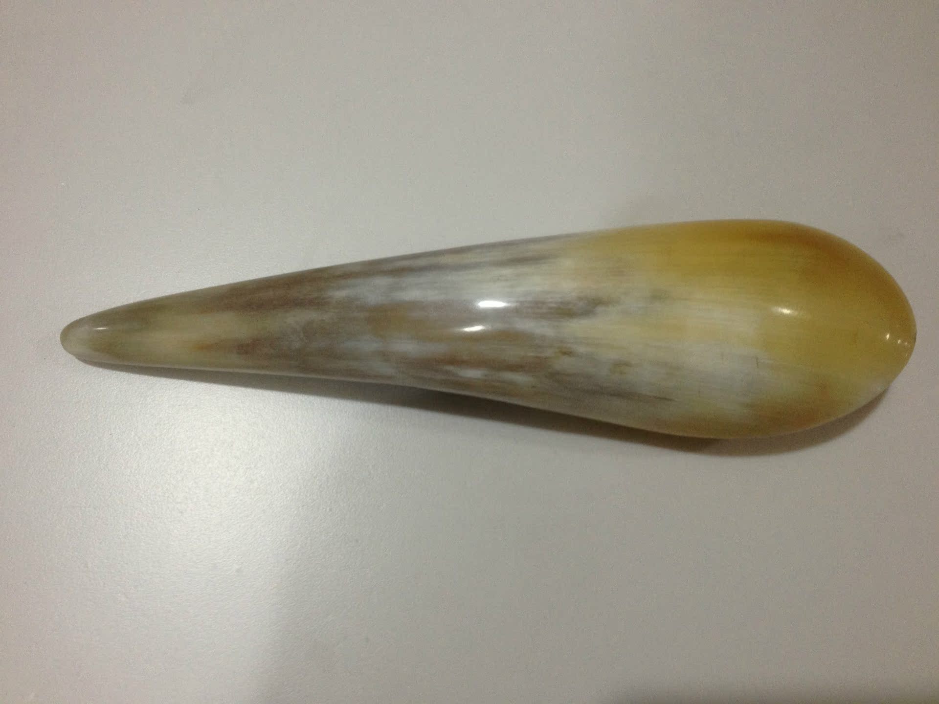 正品纯天然水牛角按摩经络刷 特大鱼形可作刮痧按摩刷