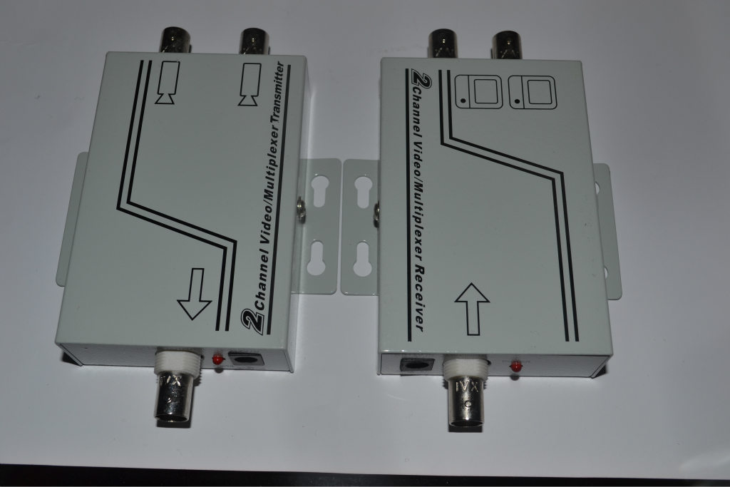 供应视频复用器 2路 3路 4路等 2路视频复用器 一线通 视频叠加器