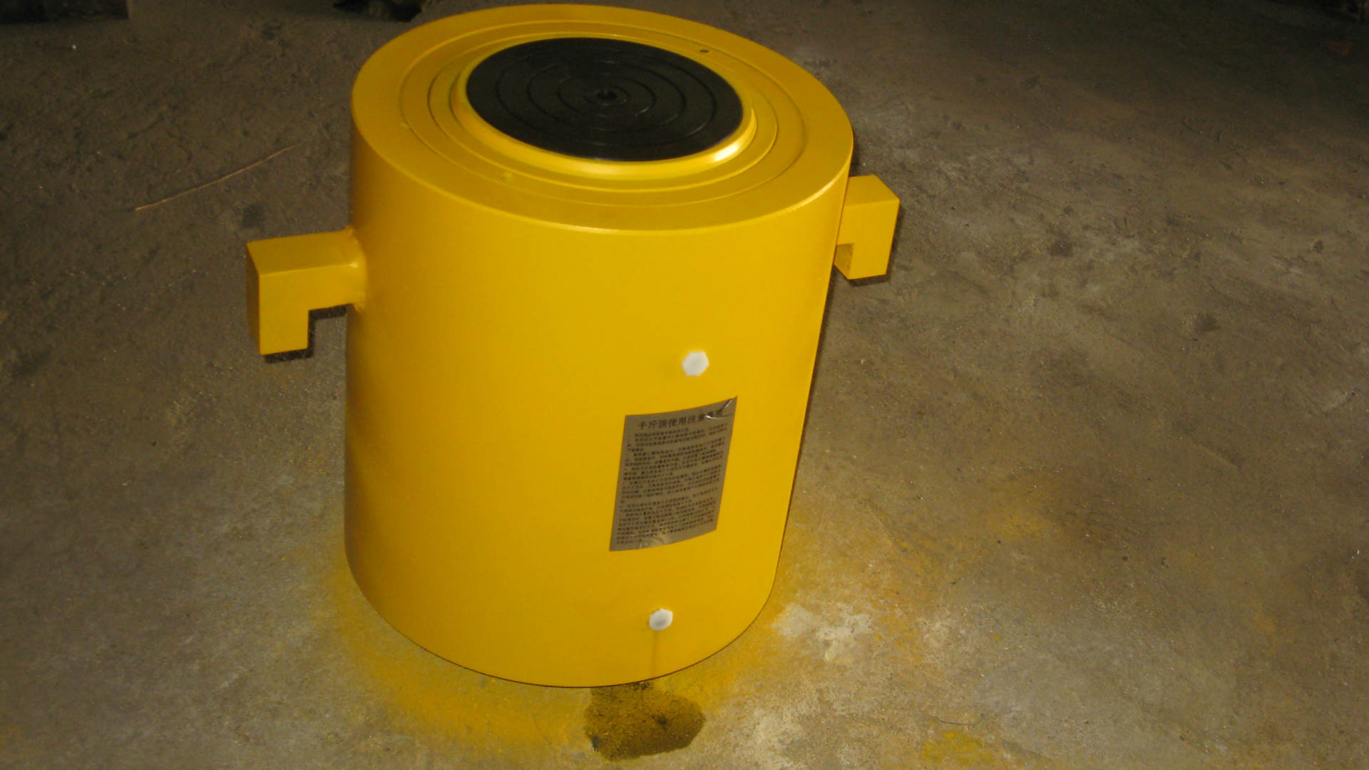 500吨液压千斤顶320吨液压千斤顶