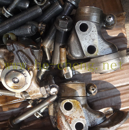 低价销售奔驰二手柴油发动机配件,二手om457发动机摇臂总成