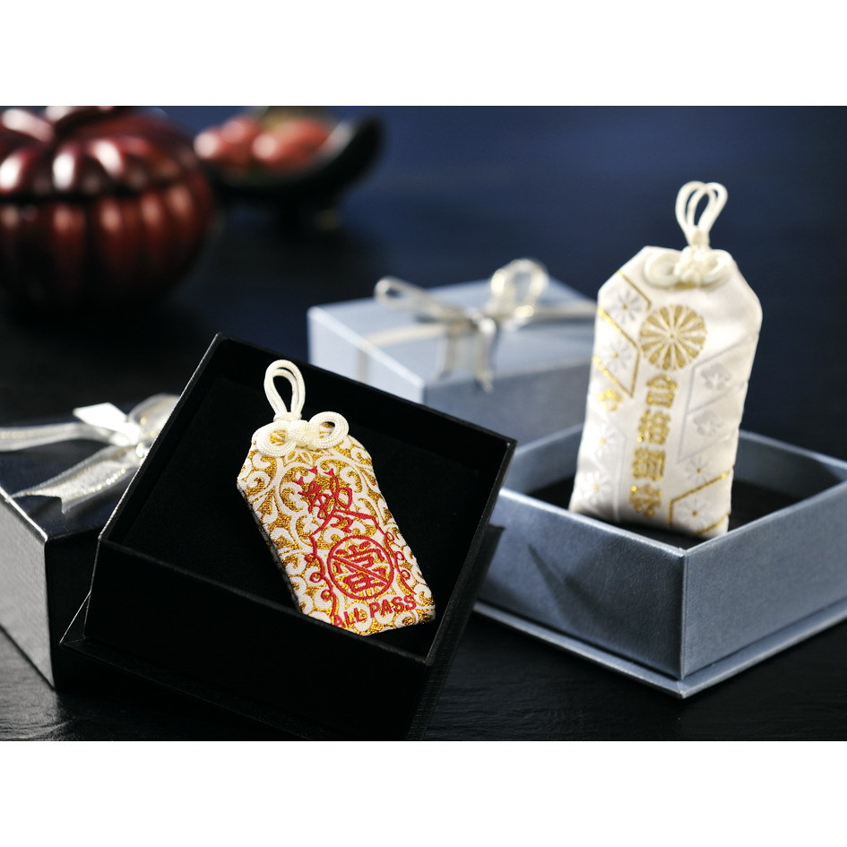 身につけることで安心感が生まれます 厄除け御守h0009