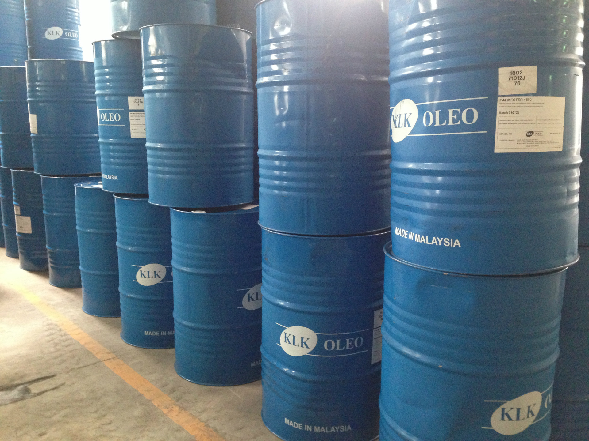 供应油酸异辛酯马来西亚酯类油klk合成酯palmester1417