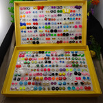 100对随机混款混色耳钉耳饰批发 带展示盒 地摊货源首选 满额包邮