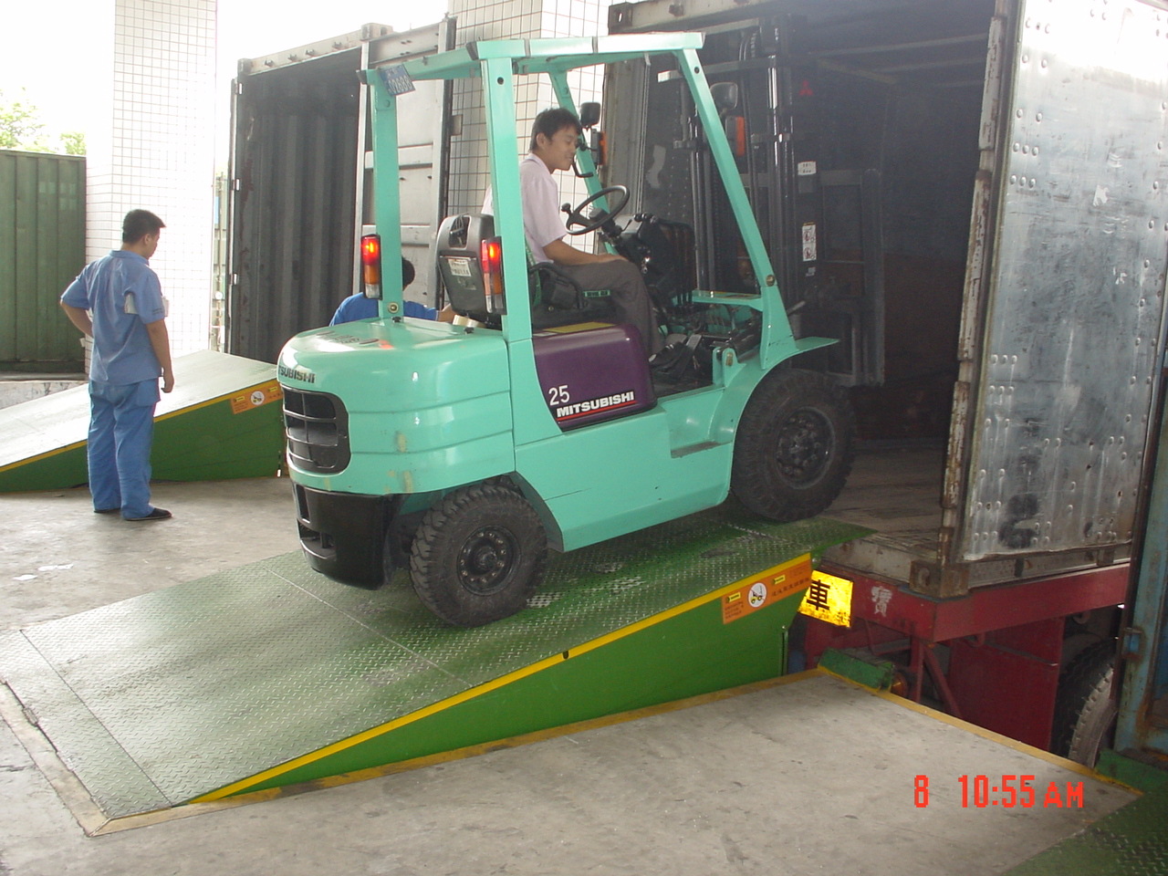 卸货平台尺寸,卸货平台设计,卸货平台定做,卸货平台厂家