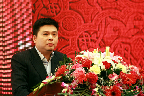 白云边隆重召开2012年度经销商表彰大会之一 42度白云边十五年