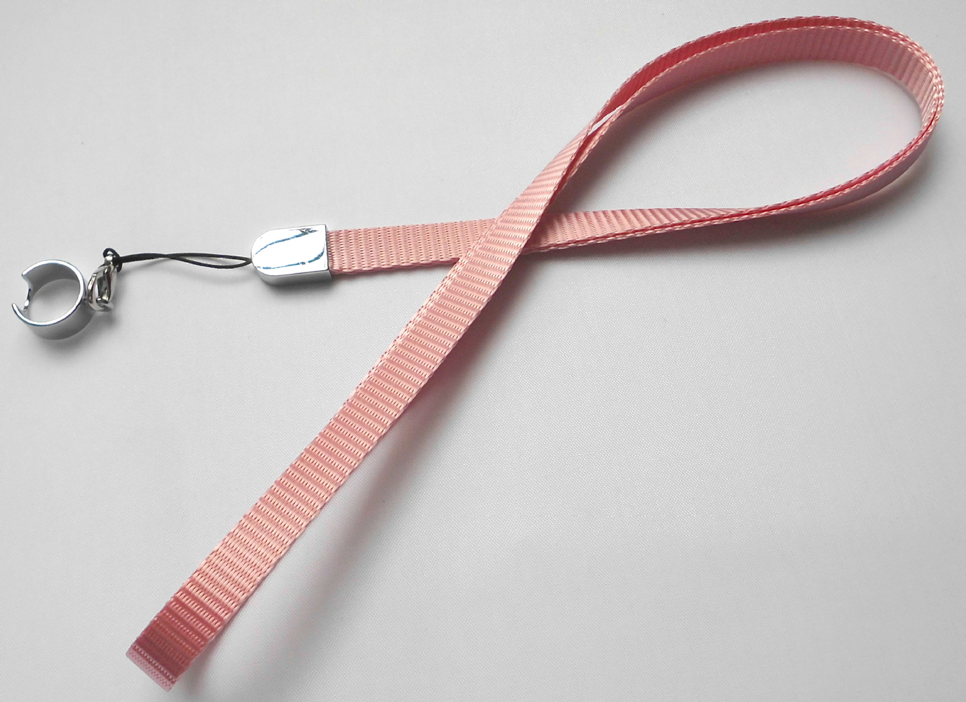 工厂直销电子烟挂绳 高档电子烟挂绳产品定制与研发,可按要求定