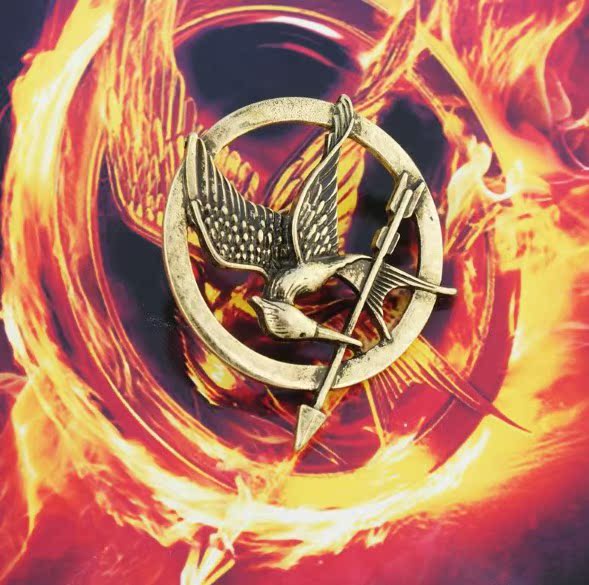 k3 饥饿游戏logo嘲笑鸟欧美饰品学舌鸟嘲笑鸟胸针2480