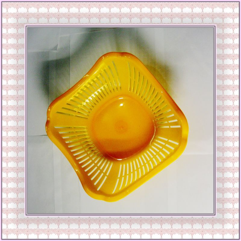 We produce and sell plastic baskets, plastic fruit baskets, vegetable baskets, plastic 201 plastic fruit baskets and sell them at street stalls pic 2