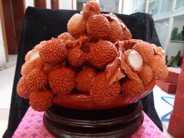 福建寿山石雕刻荔枝摆件批发 家居风水 石料工艺品礼品 收藏