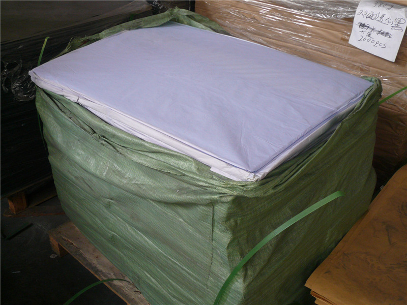 优兰发14g a级单面拷贝纸 670*970mm*300张 定做半透明纸 雪梨纸