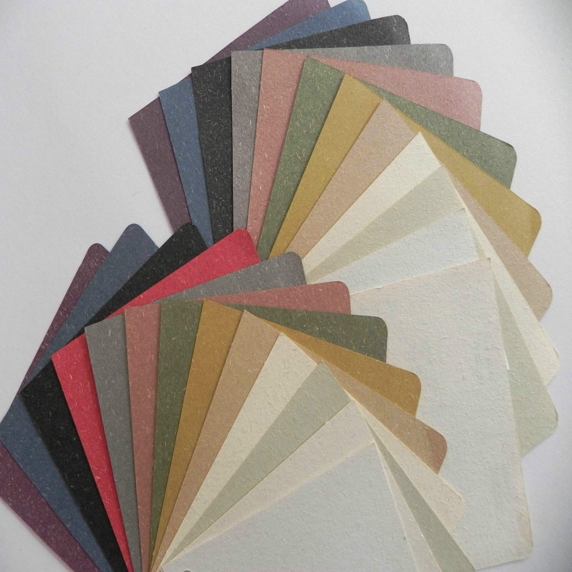 供应116209385g草香纸大地纸艺术纸东莞特种