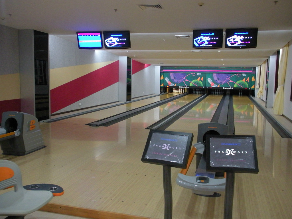 供应宾士域gs系列保龄球设备