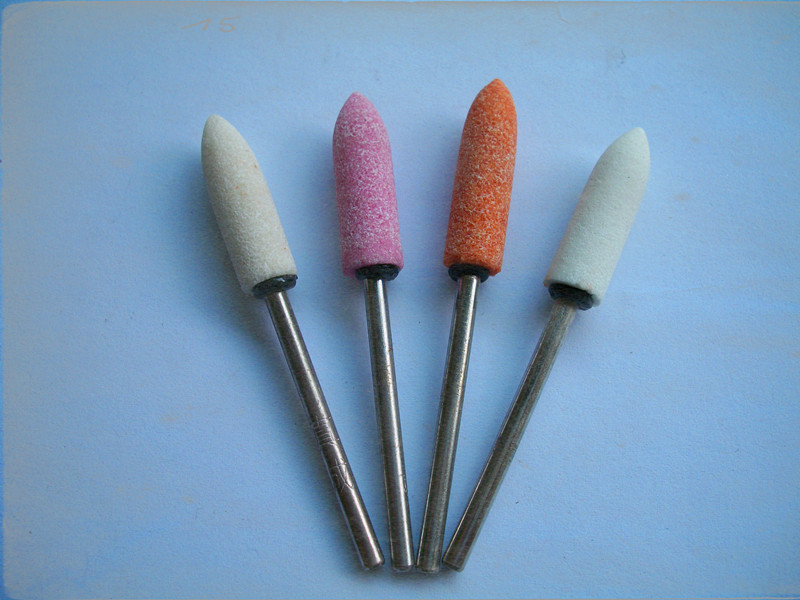 真诚牌高档陶瓷磨头﹑火石仔﹑砂轮磨头﹑Φ3柄加长椭圆型磨头