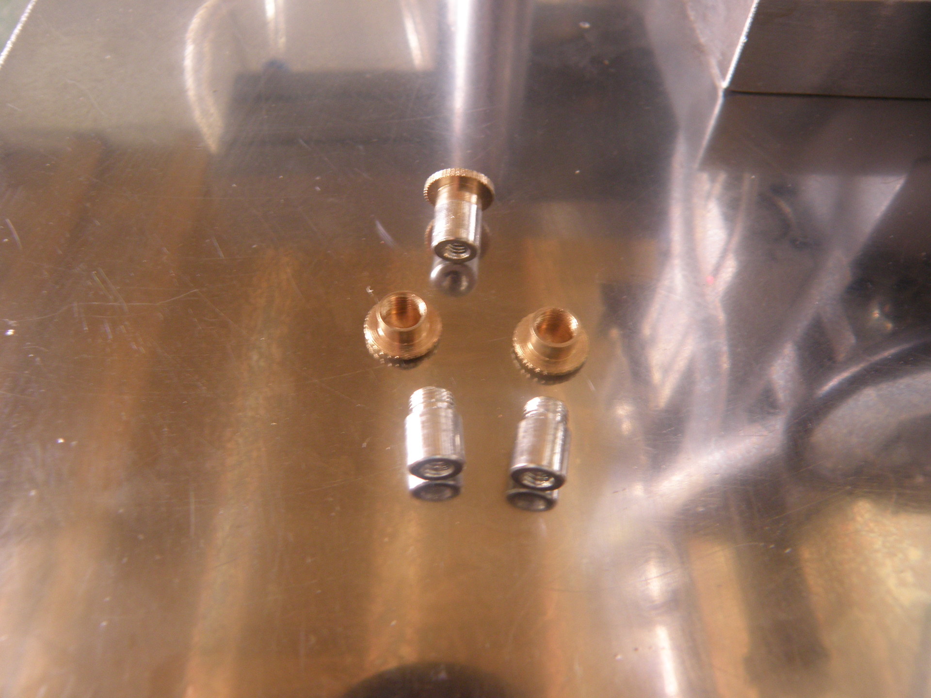 厂家批发供应全平头螺母自动拧螺丝锁螺丝机专业非标机械设计制造