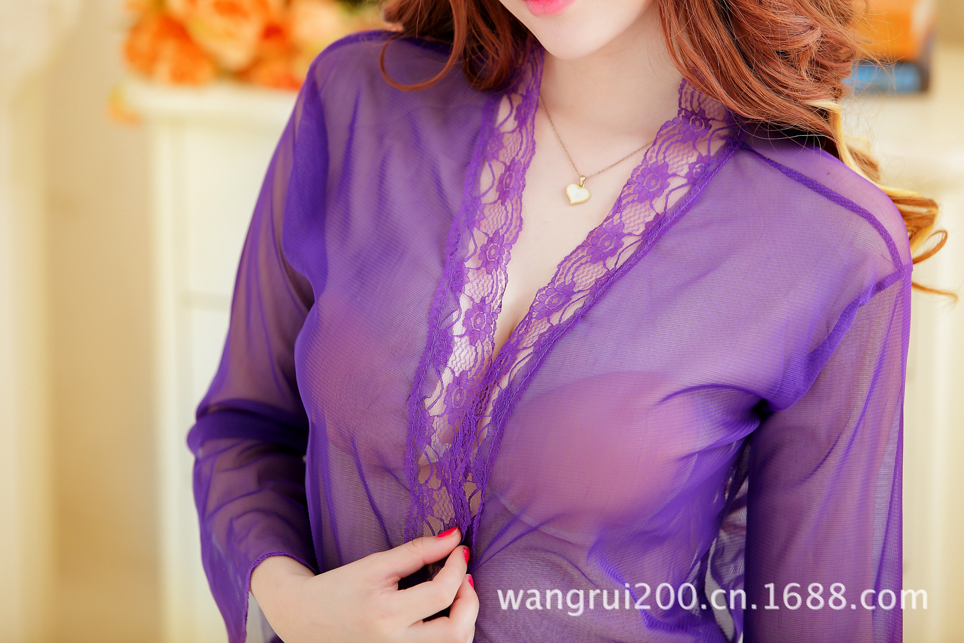 新款性感睡衣女式情趣内衣性感新款薄纱套装批发深紫浴袍