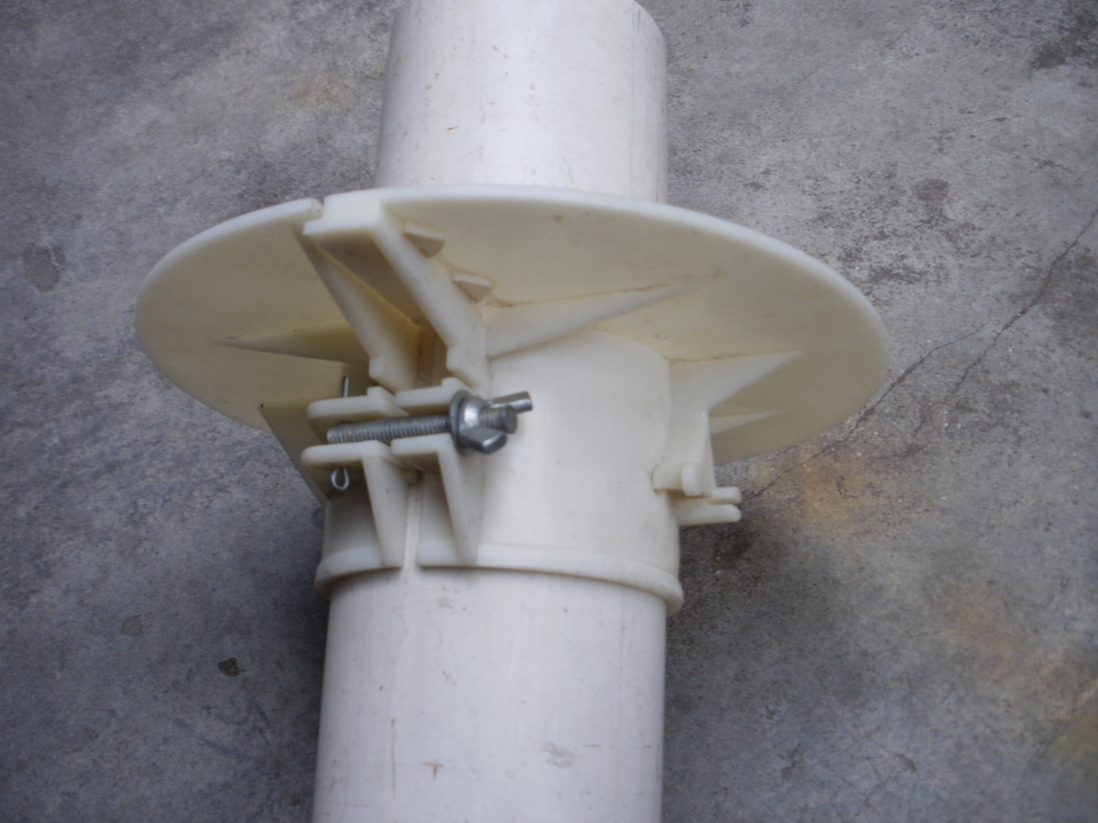 补吊洞管托pvc管补洞吊模排水管封洞模板楼板洞口封堵吊模吊模板