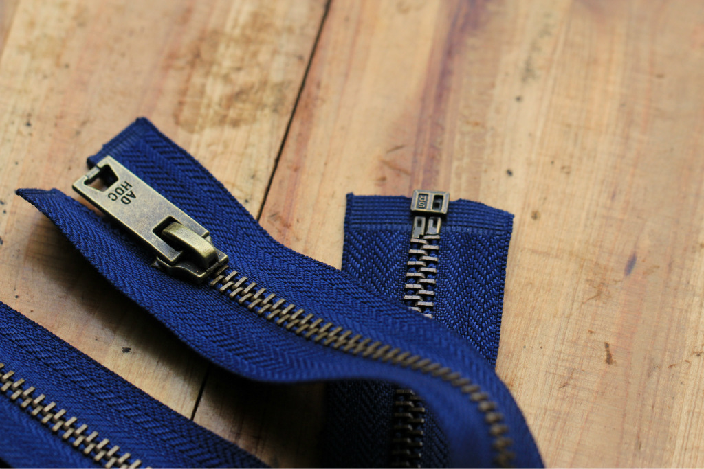 拉链 厂家直销 环保 耐重水洗 手感顺滑 深度定制 7号金属拉链