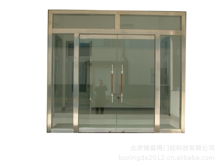 承接北京不锈钢玻璃隔断办公室304不锈钢隔断门地弹簧门