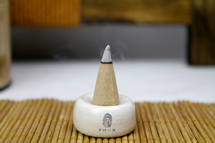 新瑞芬 特供熏香蜡烛礼品套装 线香塔香