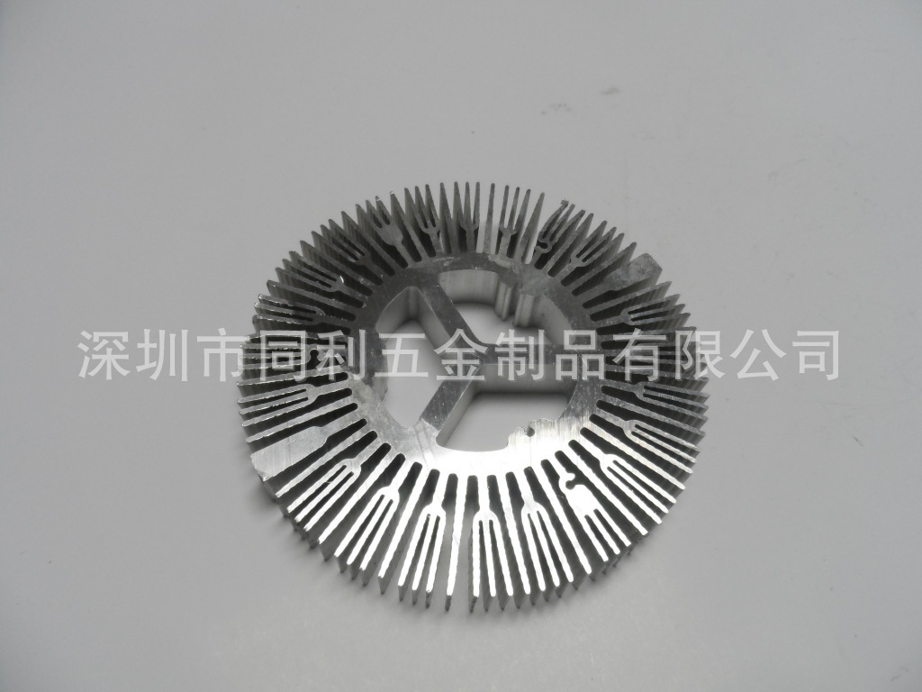 太阳花散热器 规格123 单价8元