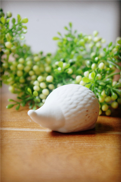 zakka小刺猬_创意陶瓷 zakka家居杂货动物摆设品小刺猬zjc0004 - 阿里