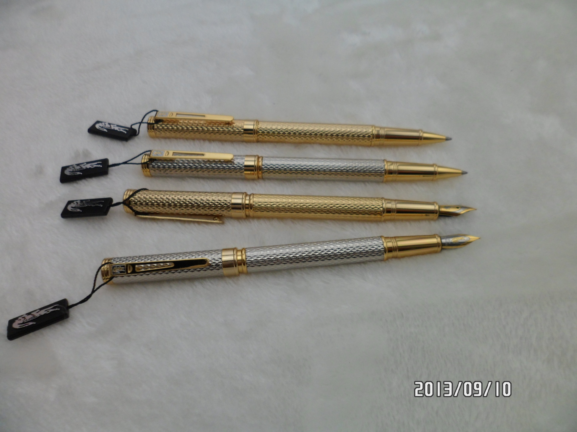 批发crocodile欧洲鳄鱼钢笔218金夹铱金笔墨水