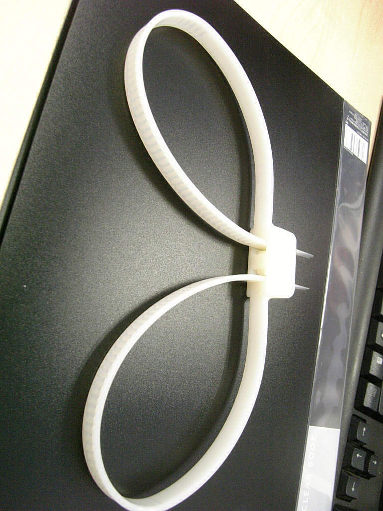 品质优越 塑料尼龙约束带束缚带 一次性使用约束带 11.5*730