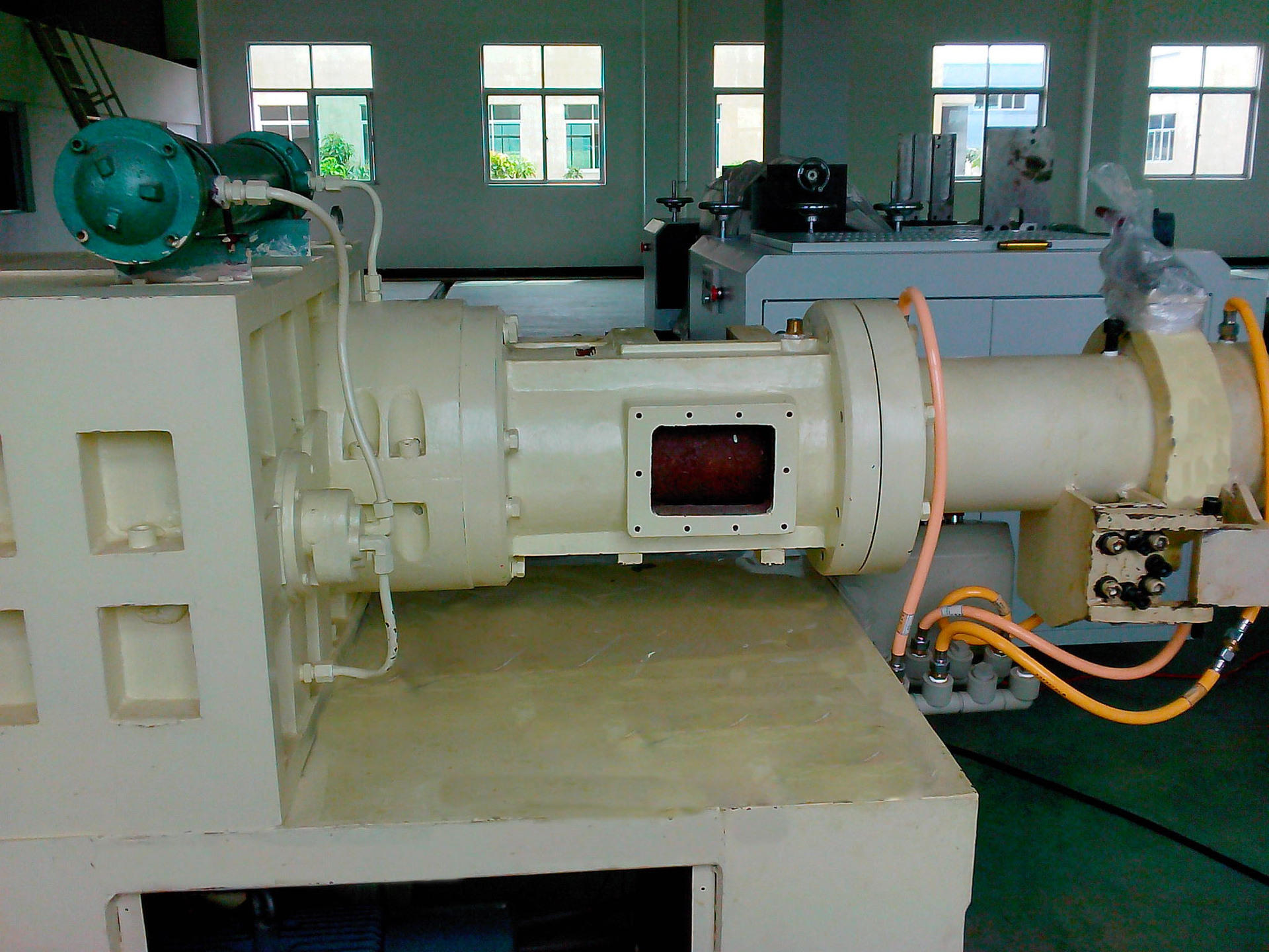 厂家供应硅橡胶管挤出机密封条挤出机硅胶押出机可按需求定制