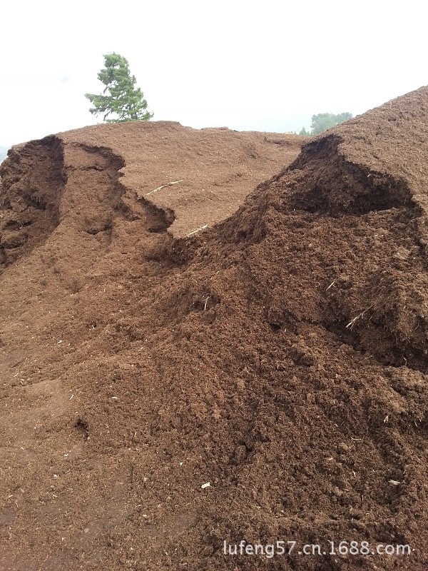 泥炭草炭土可用育苗,绿化,土壤改良,种植,做有机肥