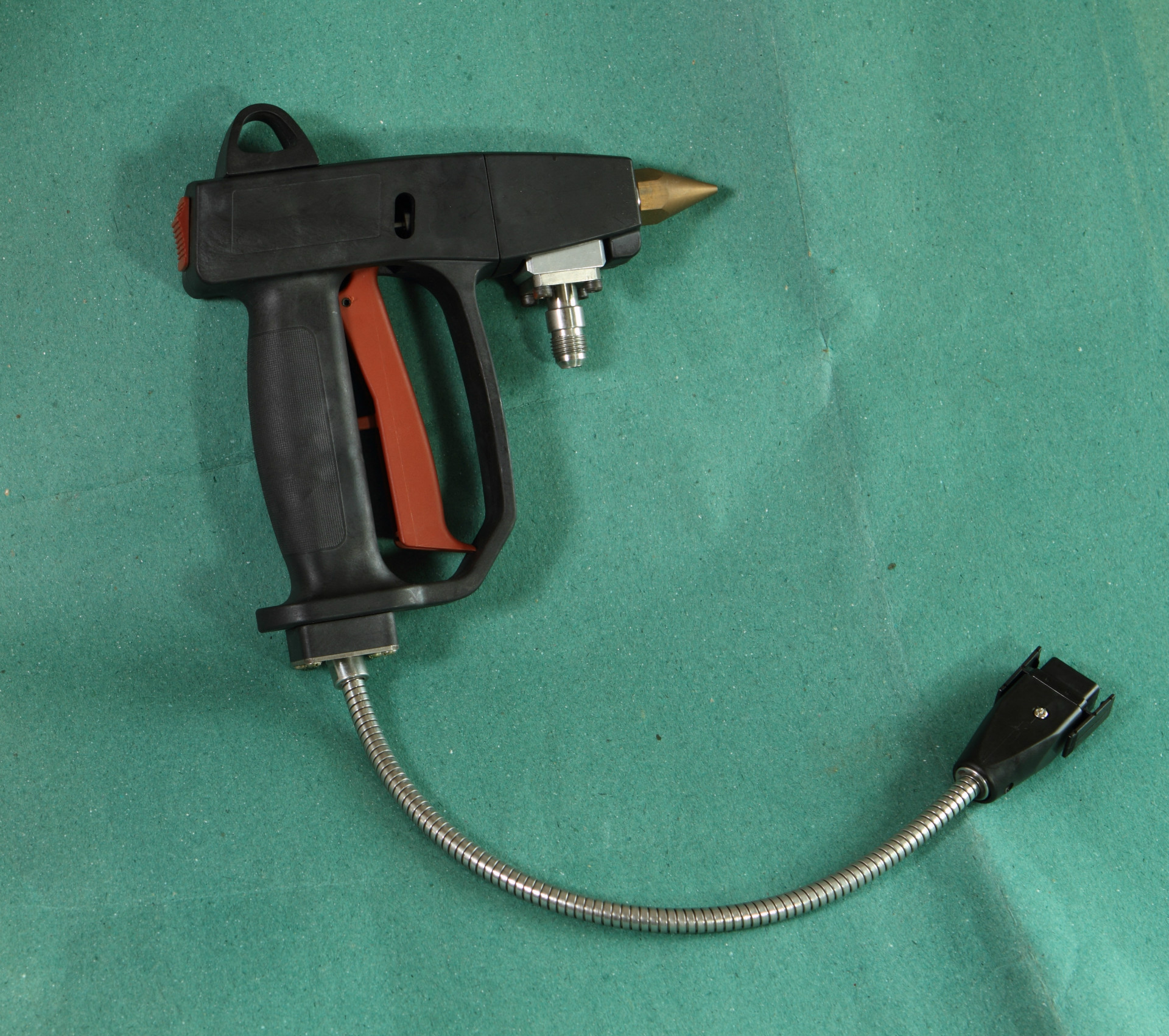 床垫喷胶为什么首选热熔胶机呢?