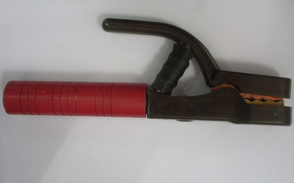 新款日式500a电焊钳,红钢纸手柄,适合长时间使用,不烫手