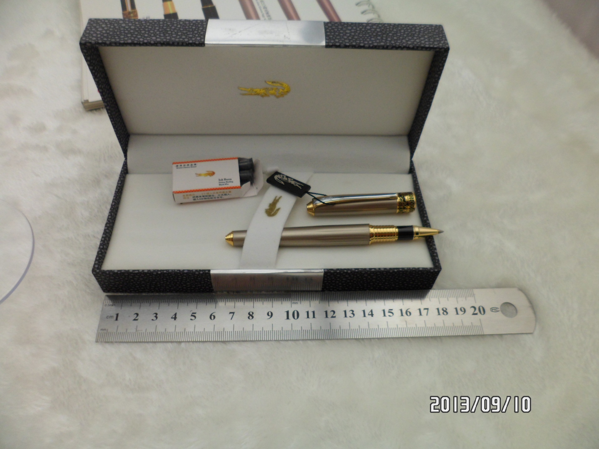 批发crocodile欧洲鳄鱼钢笔218金夹铱金笔墨水