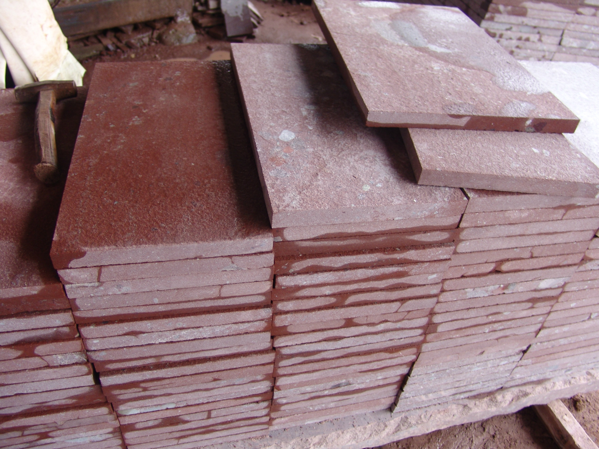 【矿厂直销】大洋红寿宁红鸡血红红斑岩规格板火烧面磨光面机切面