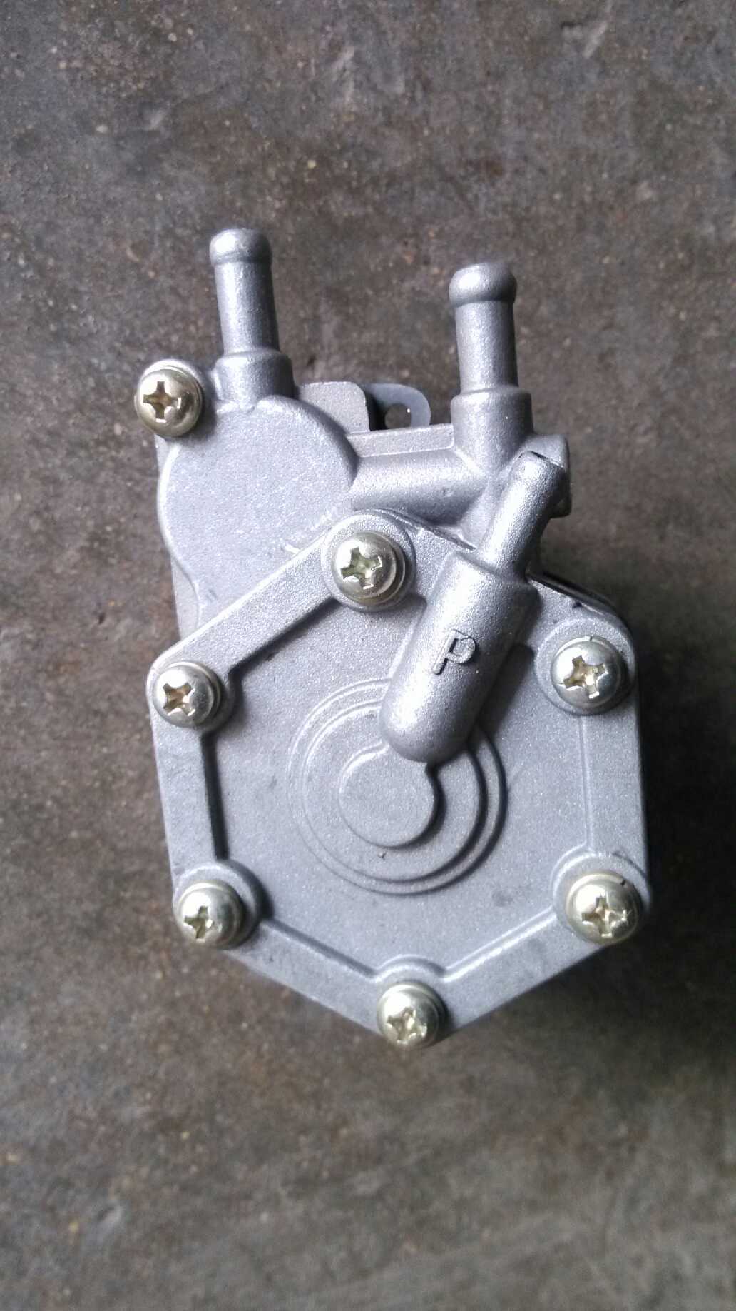 厂家供应 适用三轮摩托车汽油泵沙滩车油泵xtz750