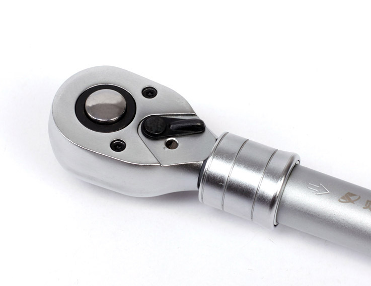 卡夫威尔 伸缩棘轮扳手 多功能72齿棘轮扳手 专业级机修 wr5020f