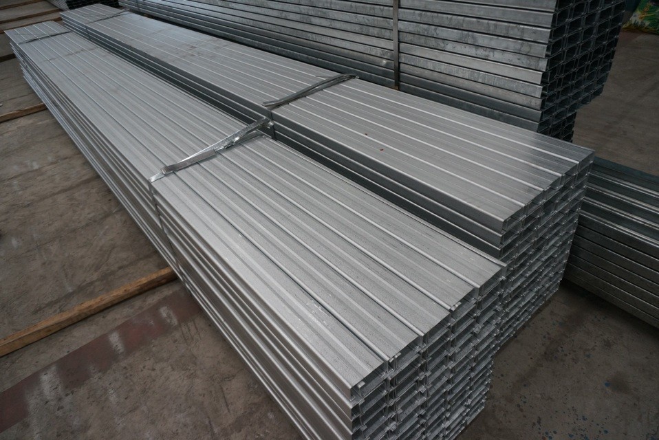c型钢_q235b_null镀铝锌c型钢 檩条 乐从钢铁市场 展利公司-五阿哥